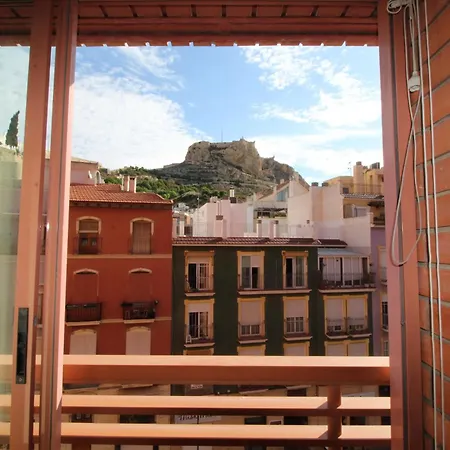 Apartment Castle Views. Terrace. Design Style. Ac. Wifi. Refurbished. Supercentric. *