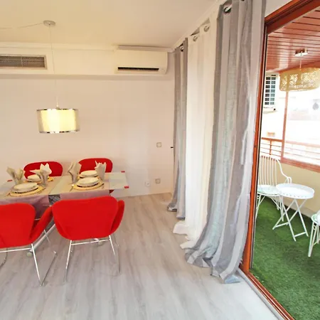 Castle Views. Terrace. Design Style. Ac. Wifi. Refurbished. Supercentric. *